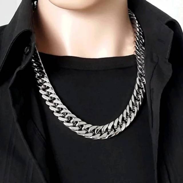 Kalung Berlian Pria